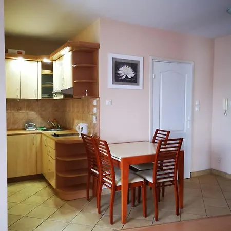 Reymonta Przy Morzu Apartment